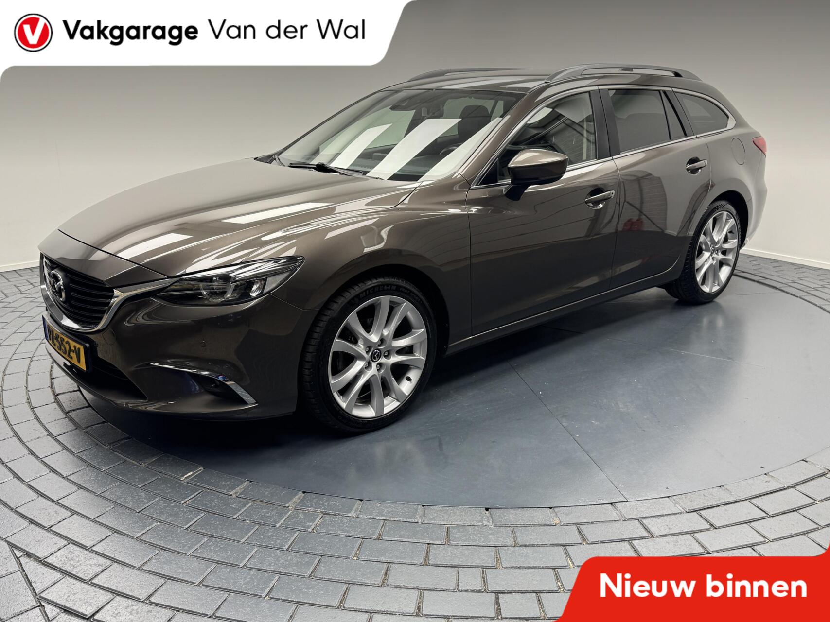 Mazda Mazda6 2.0 SkyActiv-G 165 TS+ Afn.Trekhaak-Navigatie-Cr.contr-Clima-Camera-Parkeersensoren-Stoel/Stuurverwarming-Lm19''velgen-Leder-LED 2017 - voorkant