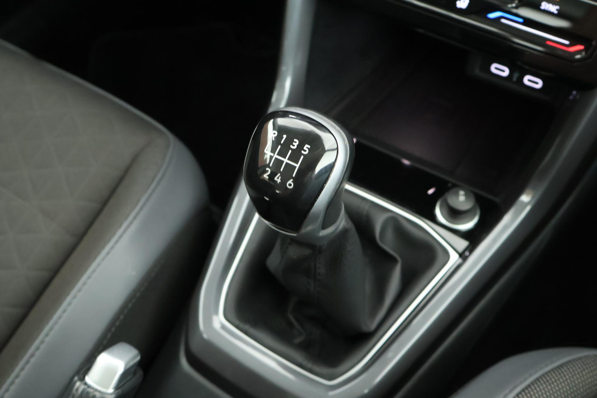 Foto van Volkswagen T-cross