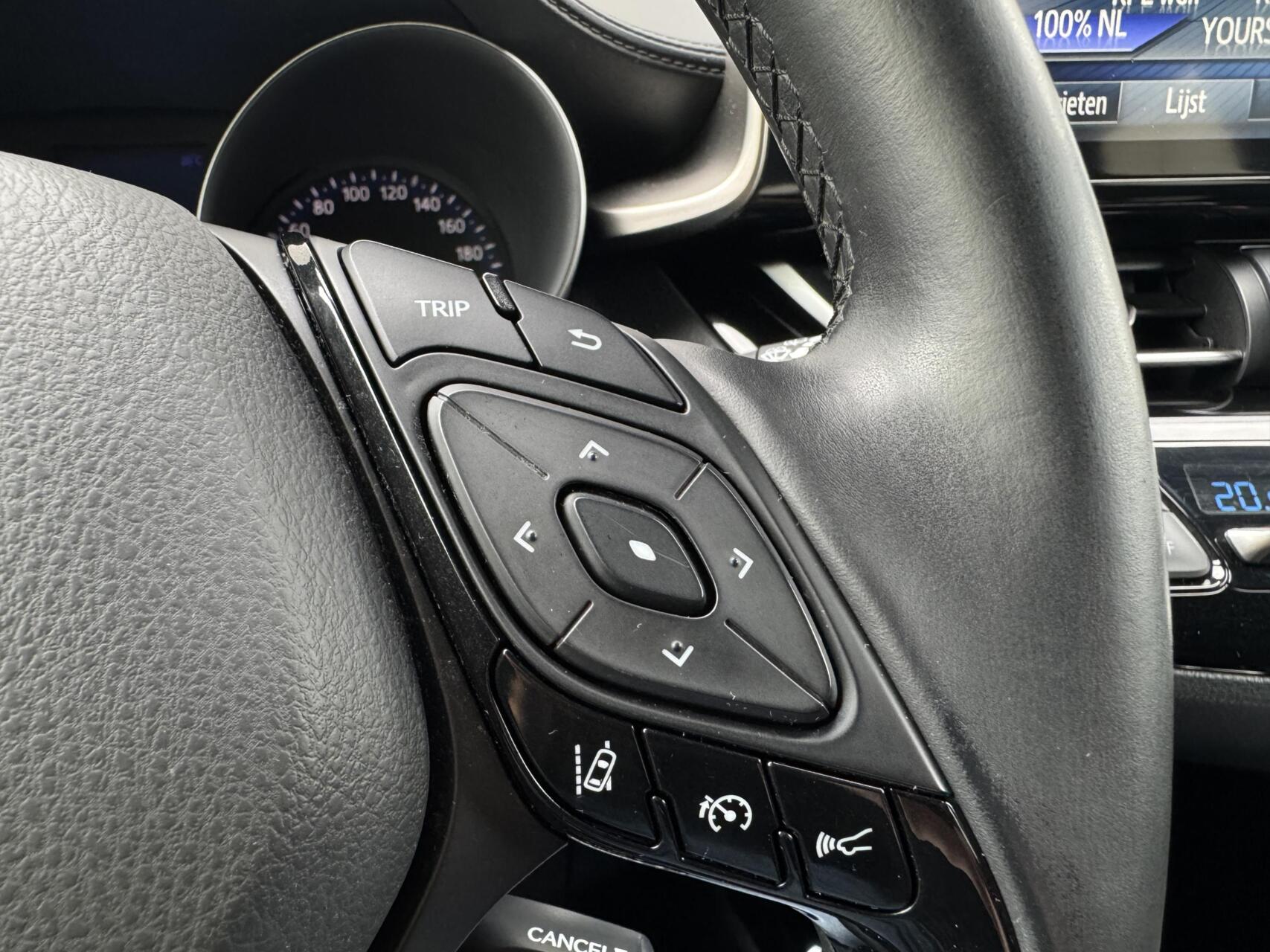 Foto van Toyota Toyota C-hr