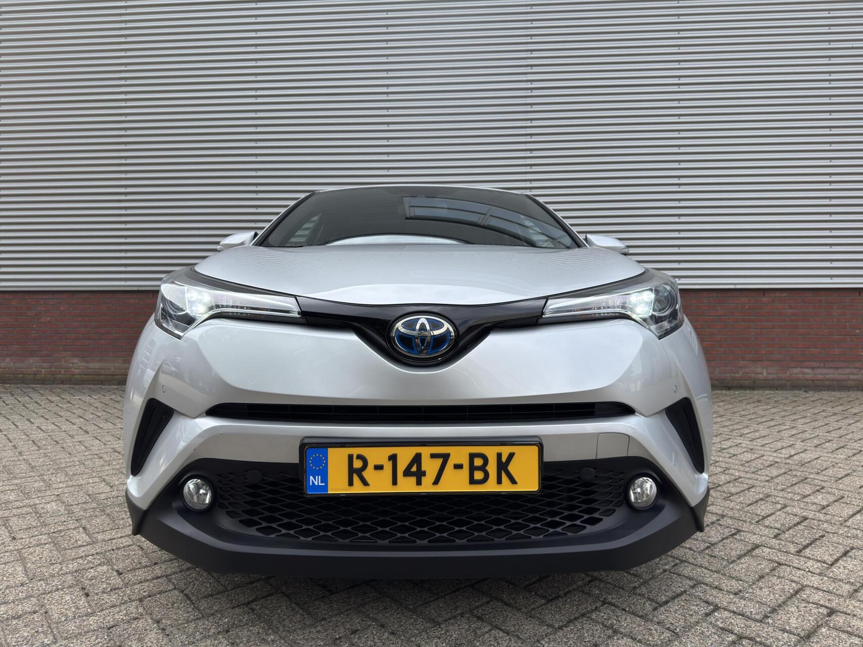 Foto van Toyota Toyota C-hr