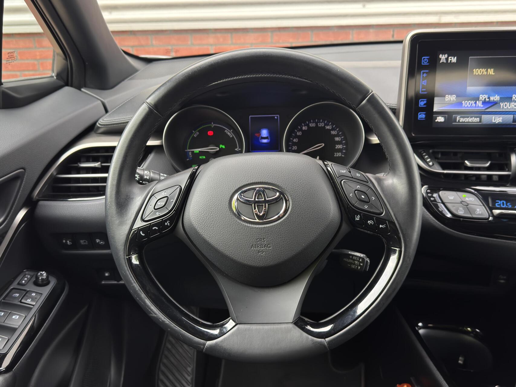 Foto van Toyota Toyota C-hr