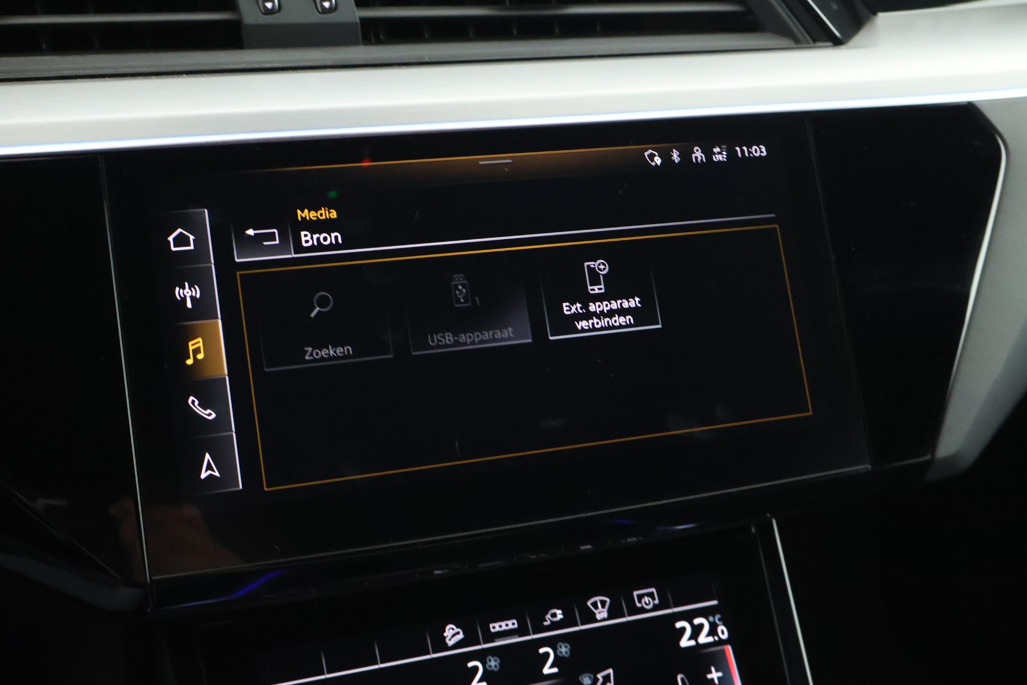 Foto van Audi E-tron S