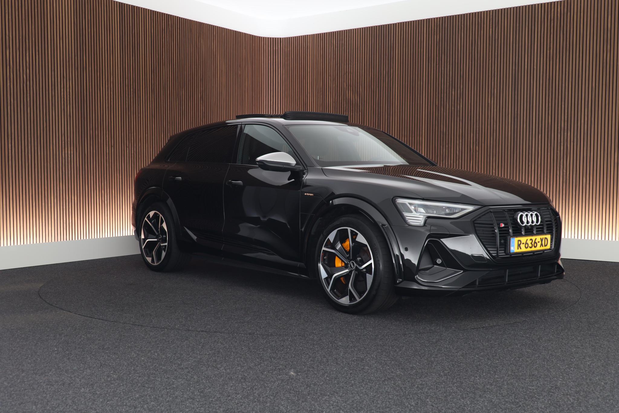 Foto van Audi E-tron S