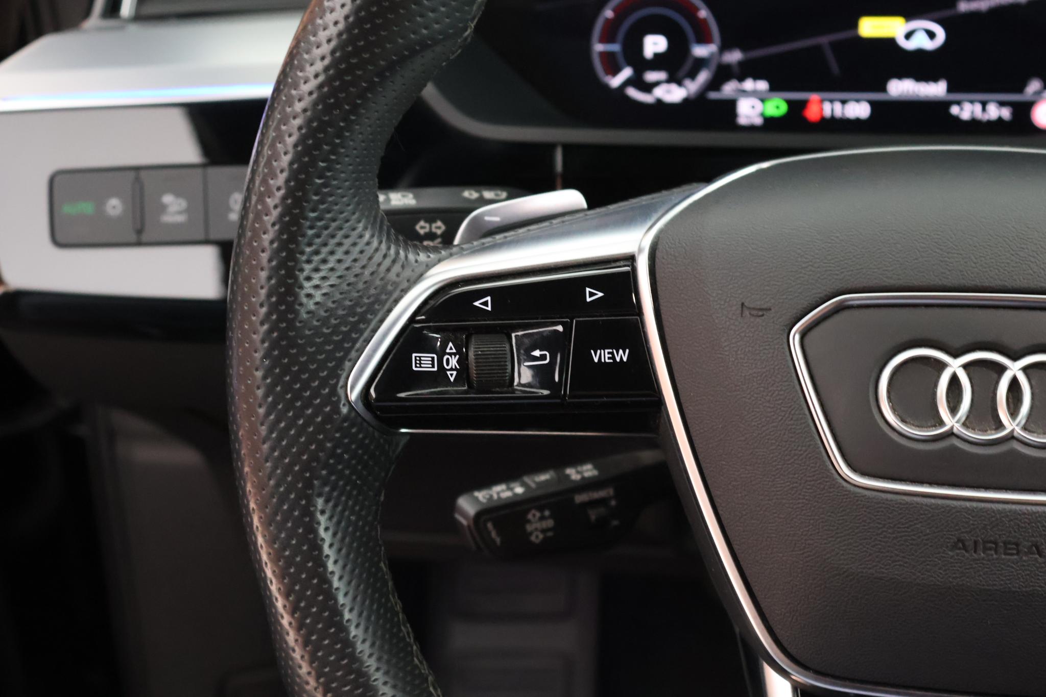 Foto van Audi E-tron S