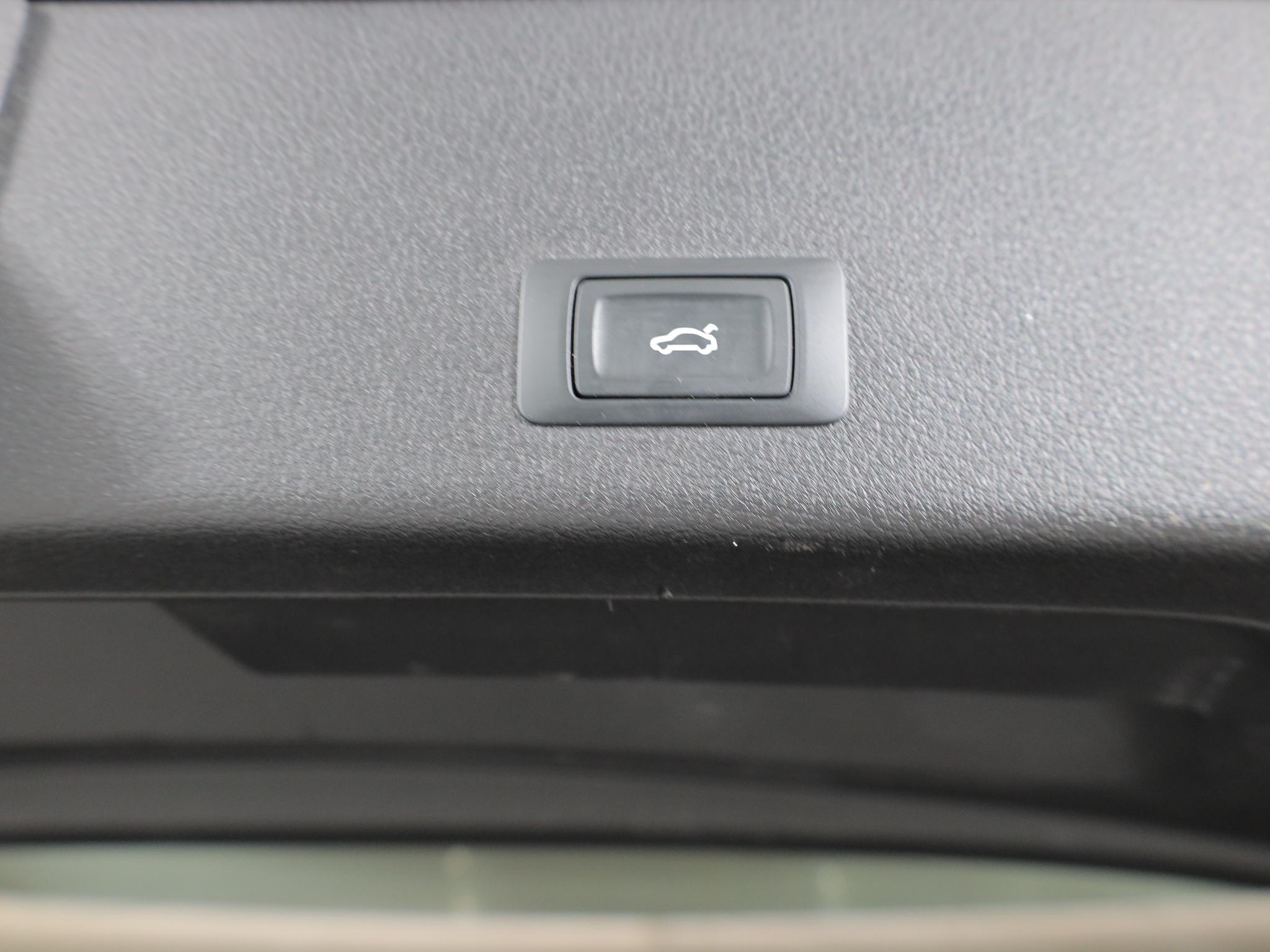 Foto van Audi E-tron 55