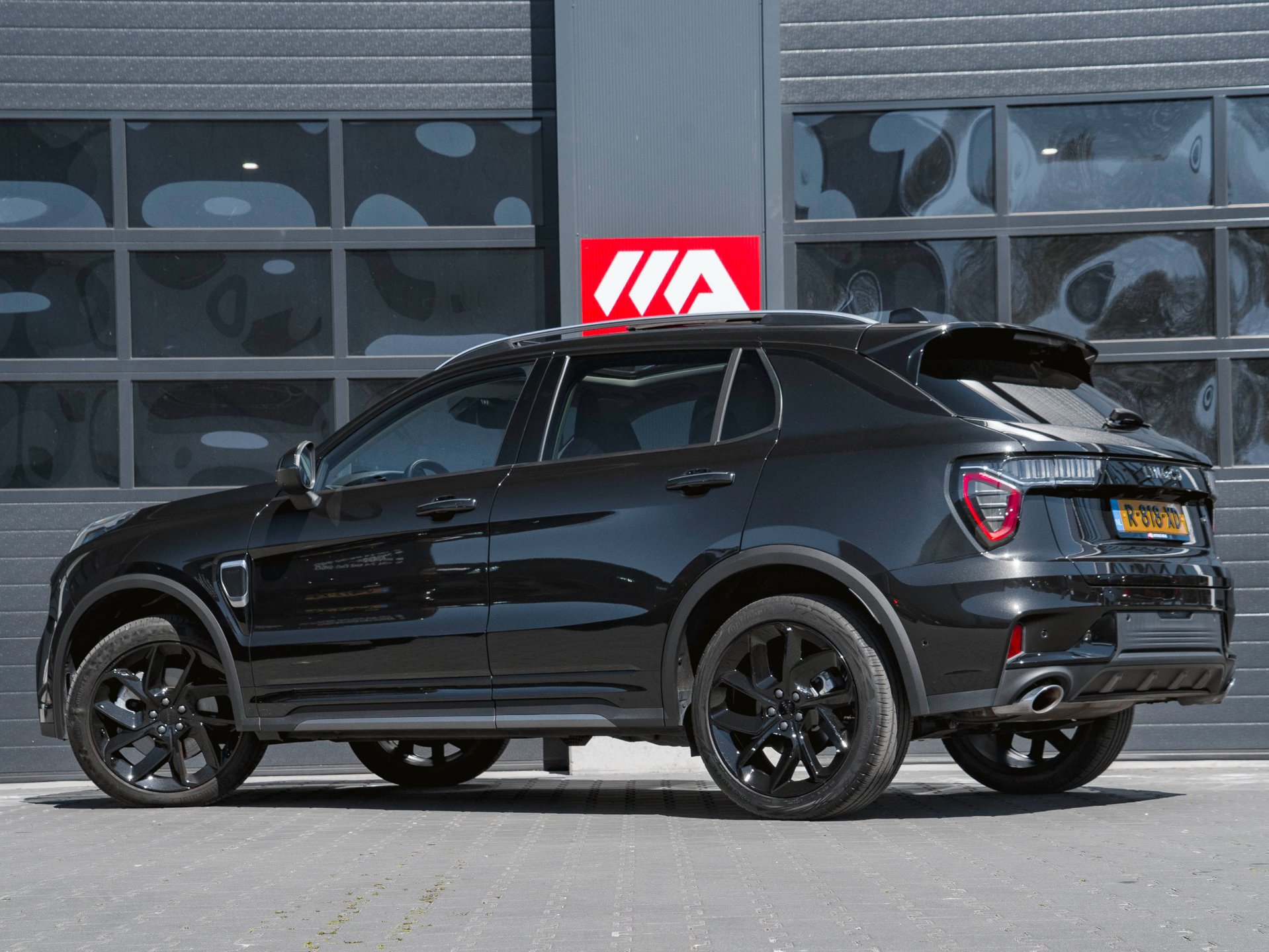 Foto van Lynk&co LYNK & Co 01