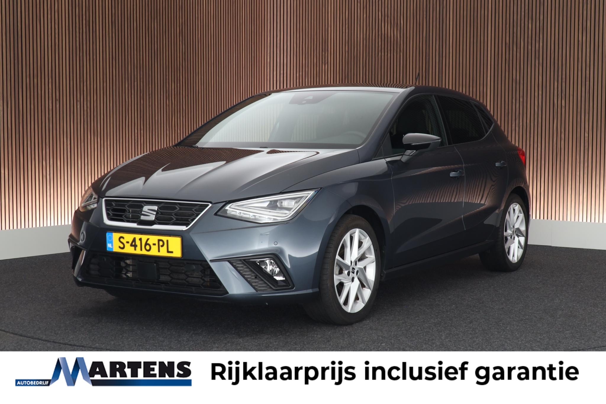 Seat Ibiza 1.0 EcoTSI 95pk FR Business Intense 2023 - voorkant