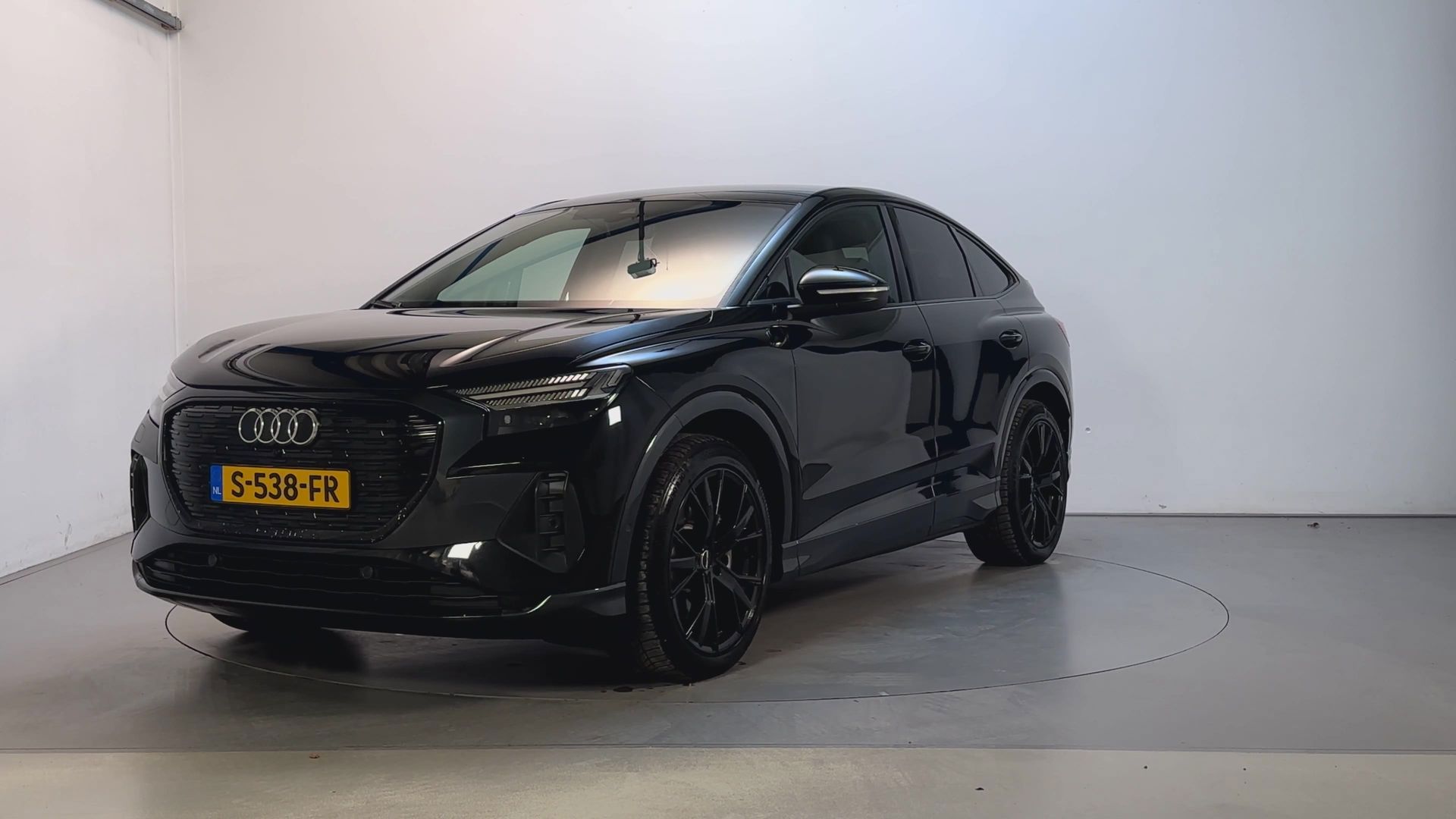 Foto van Audi Q4 Sportback 40 E-tron
