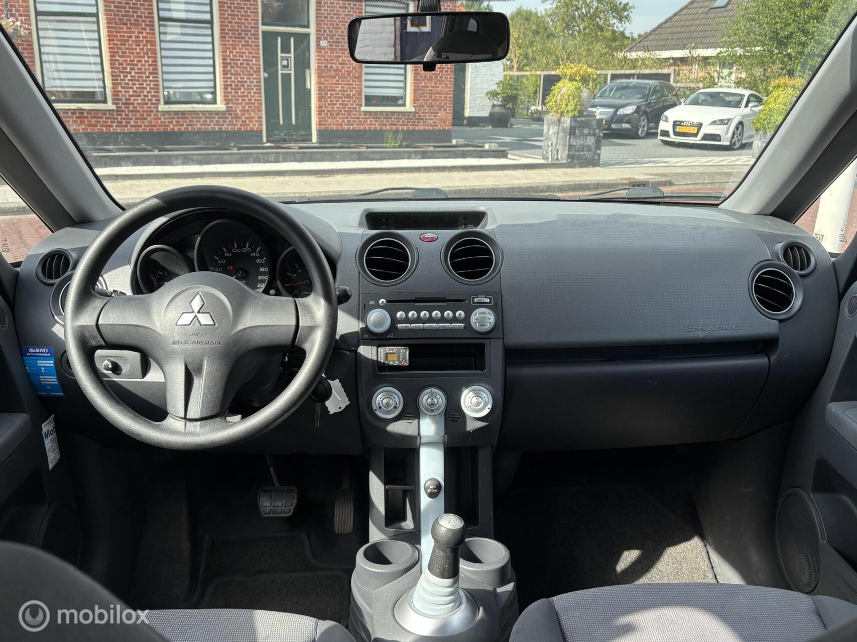 Foto van Mitsubishi Mitsubishi Colt