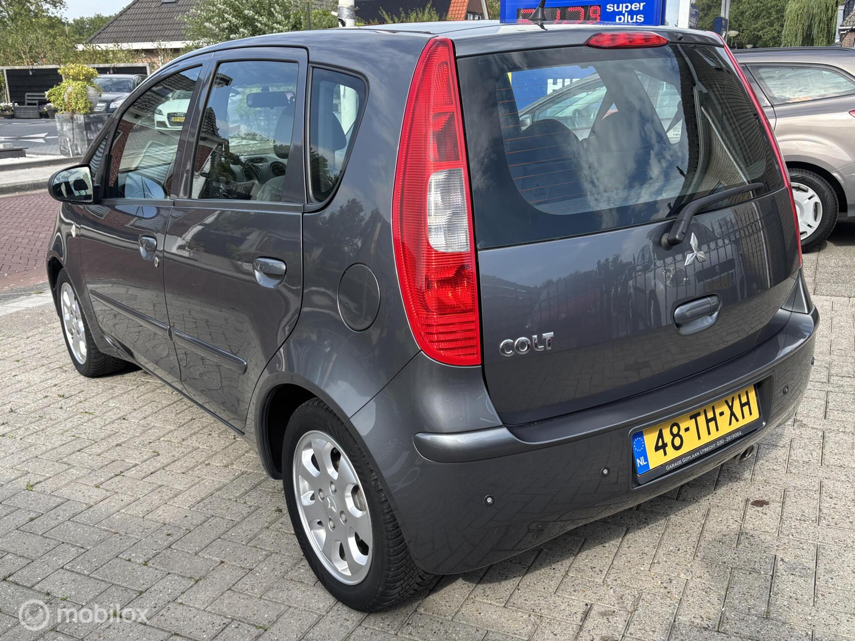 Foto van Mitsubishi Mitsubishi Colt