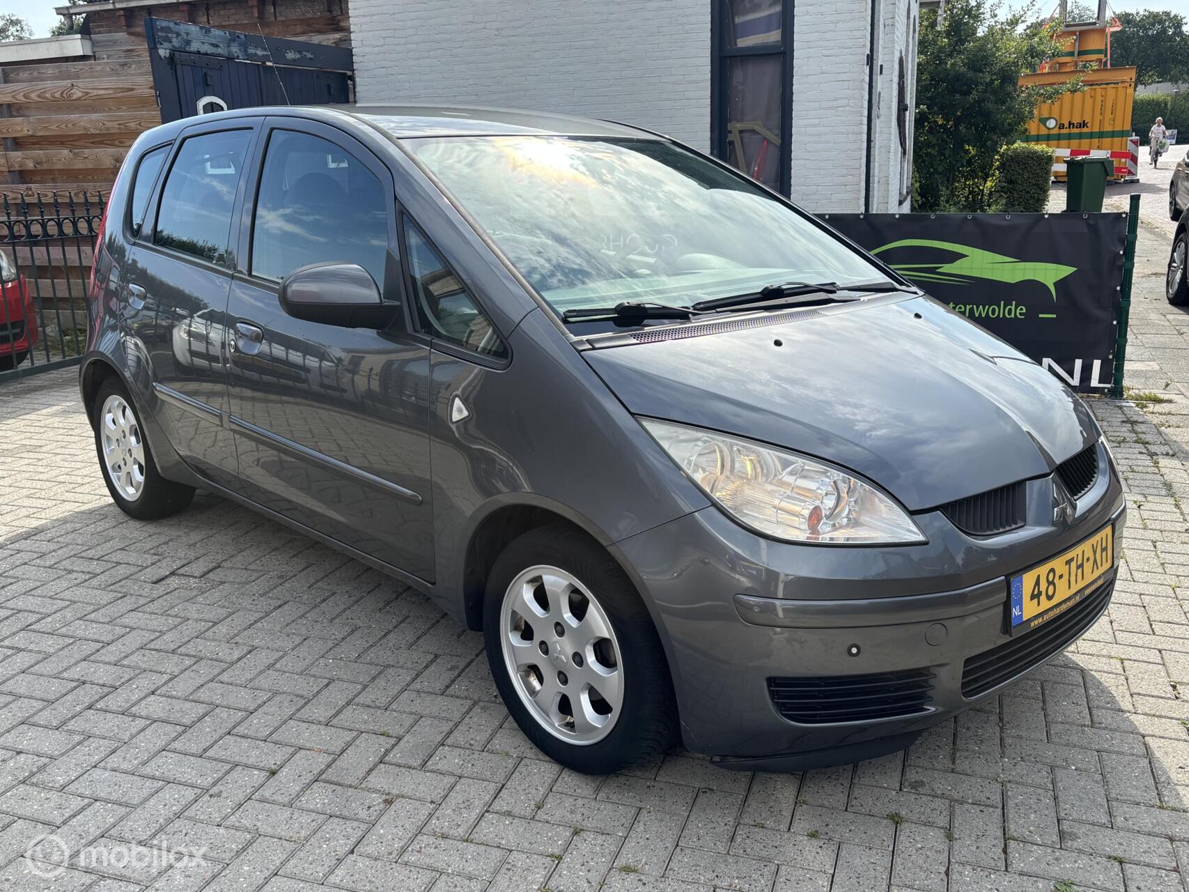 Foto van Mitsubishi Mitsubishi Colt