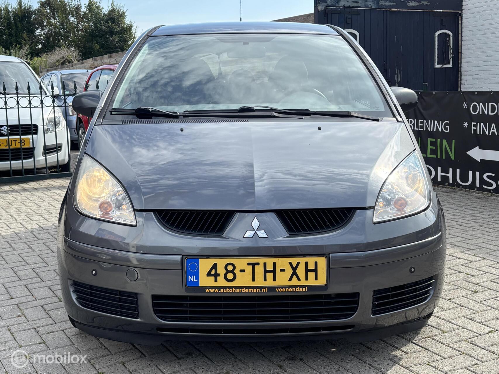 Foto van Mitsubishi Mitsubishi Colt