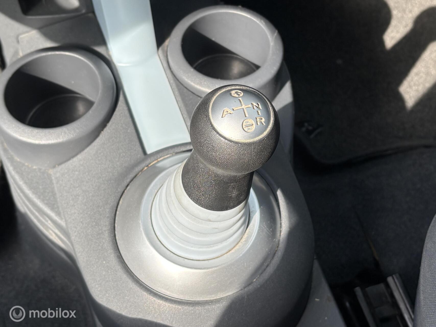 Foto van Mitsubishi Mitsubishi Colt