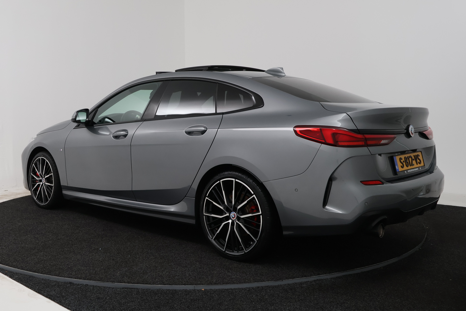 Foto van BMW 218i