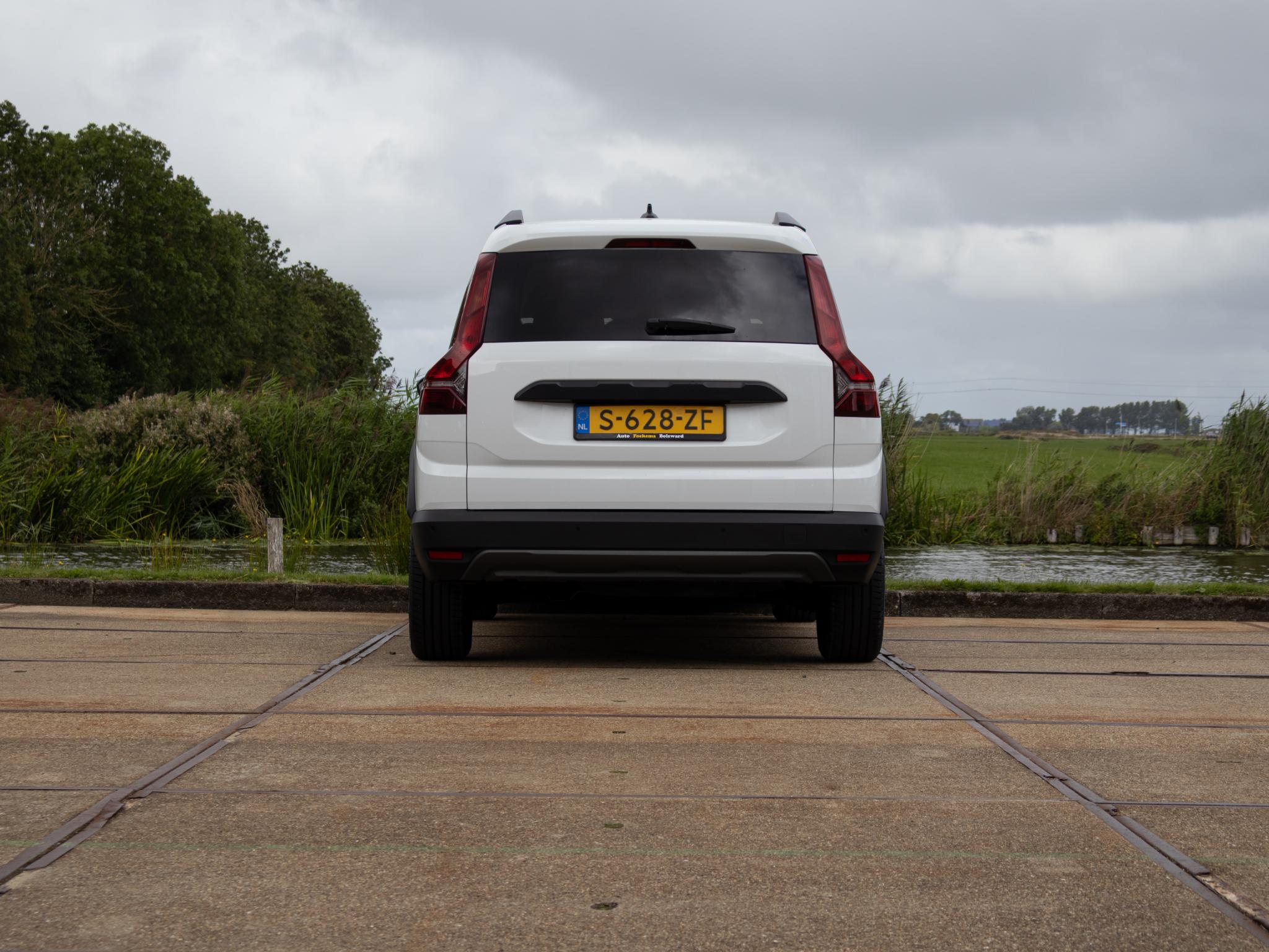 Foto van Dacia Jogger