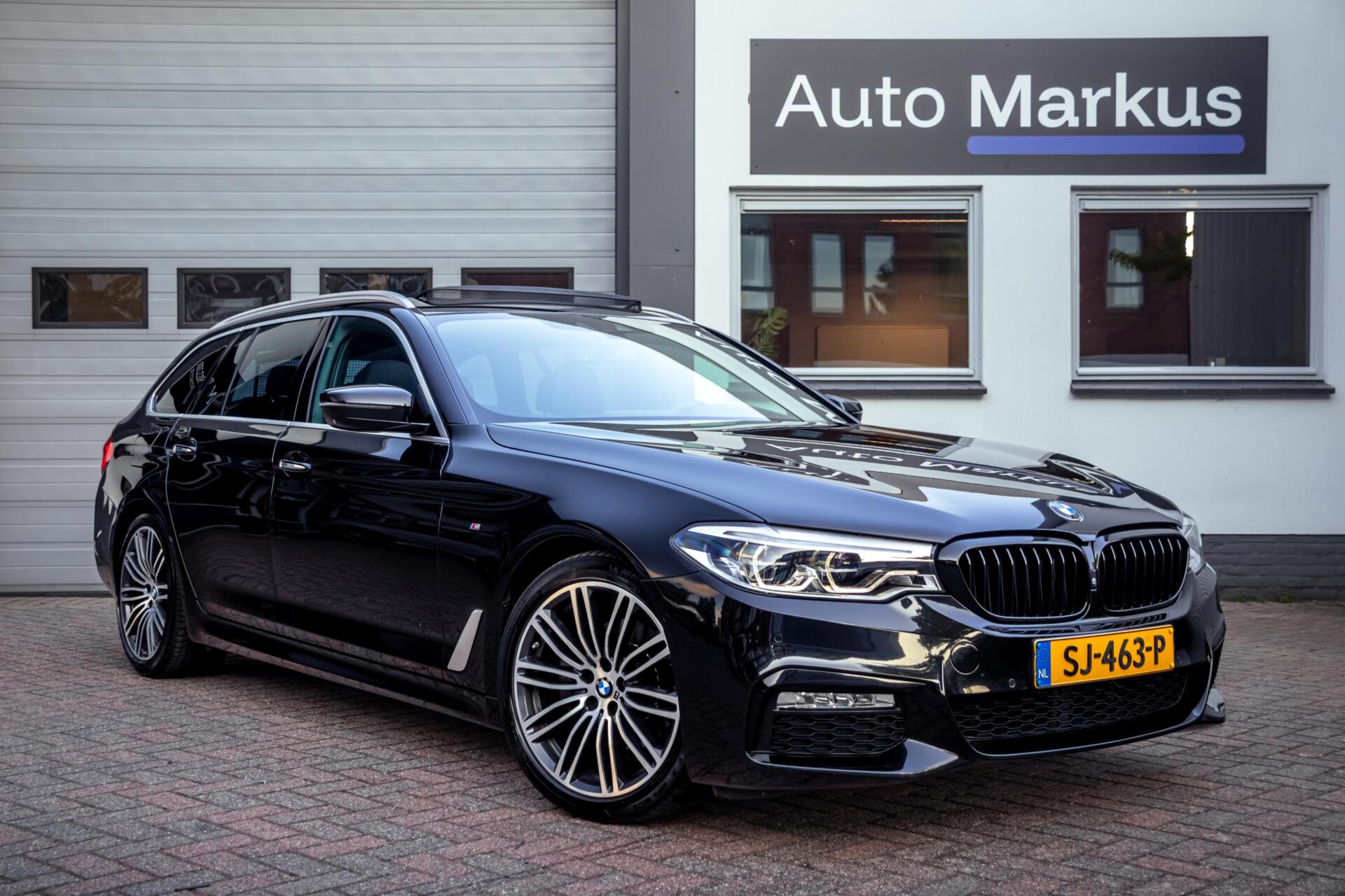 BMW 520i 520i 3X M-Sport|Pano|360 Cam|Trekhaak|Comfortstoelen|Adaptive LED 2018 - voorkant