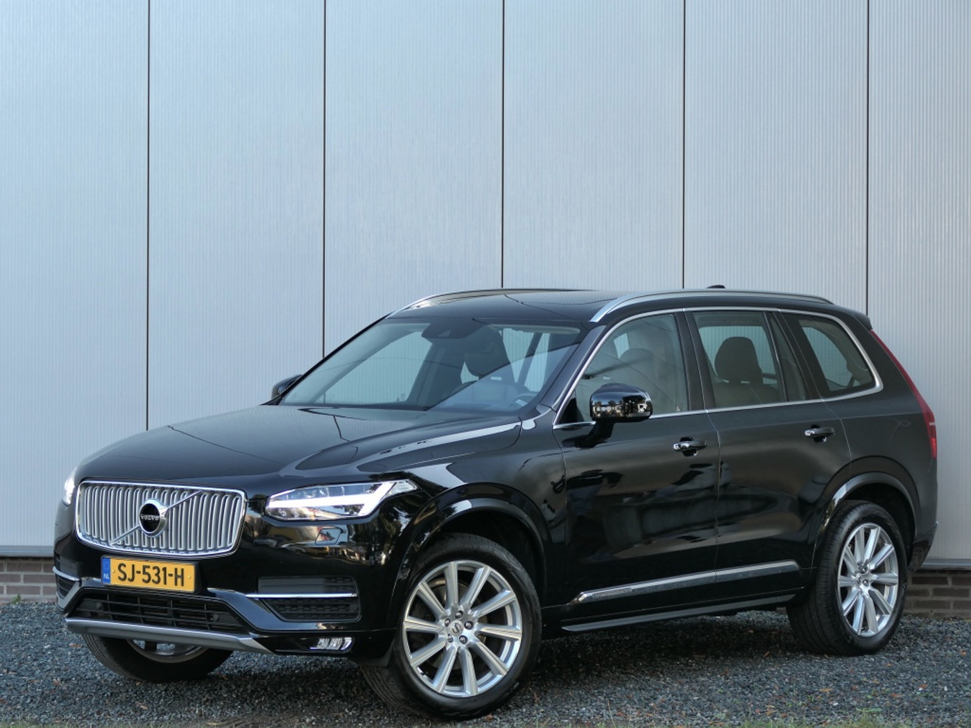 Volvo Xc90 T5 AWD Inscription 12MND garantie Panoramadak / Trekhaak / Stoelkoeling 2018 - voorkant