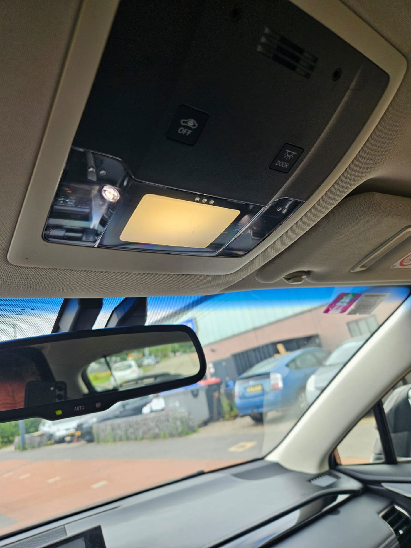 Foto van Lexus Lexus Nx300h