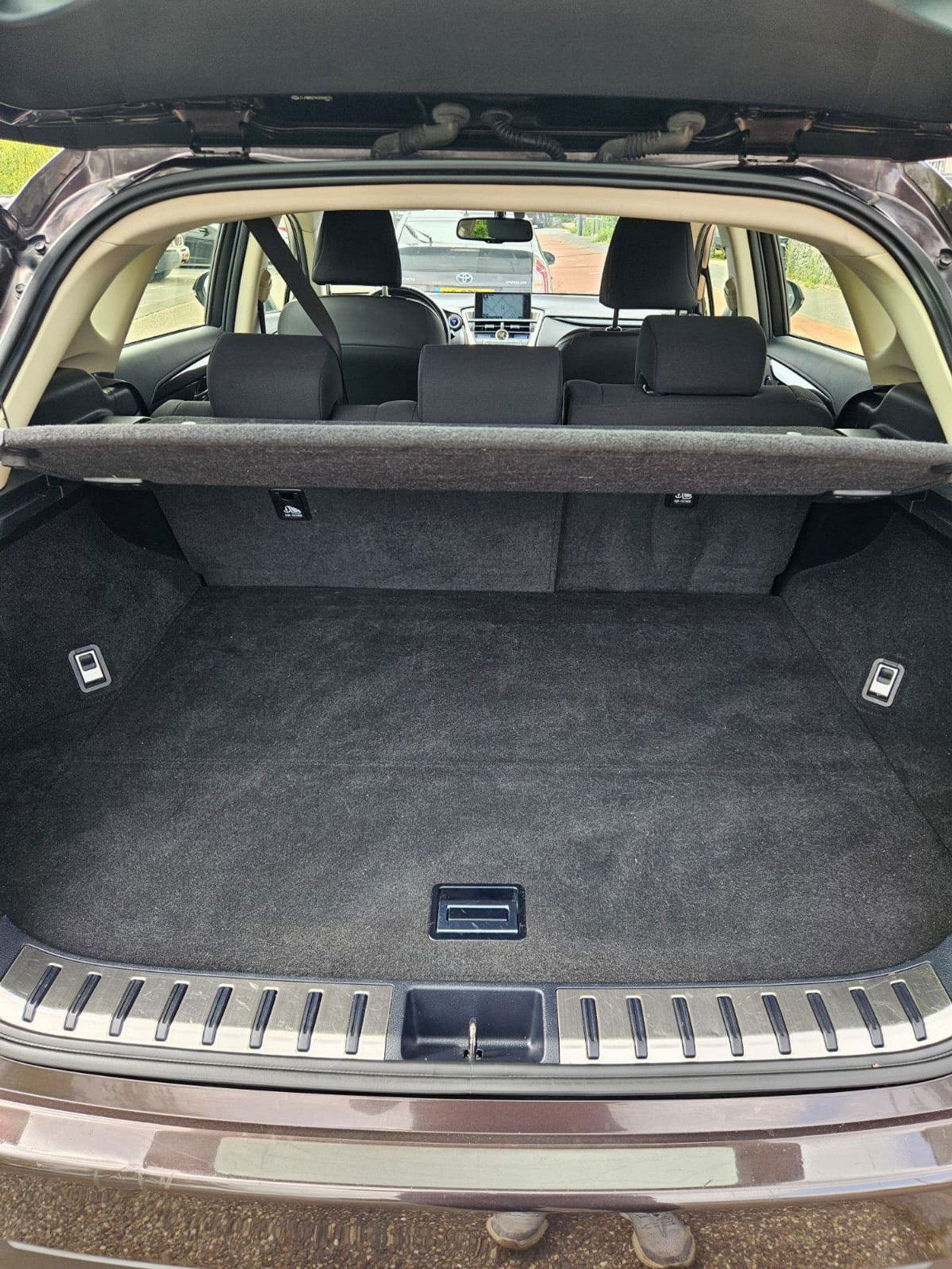 Foto van Lexus Lexus Nx300h