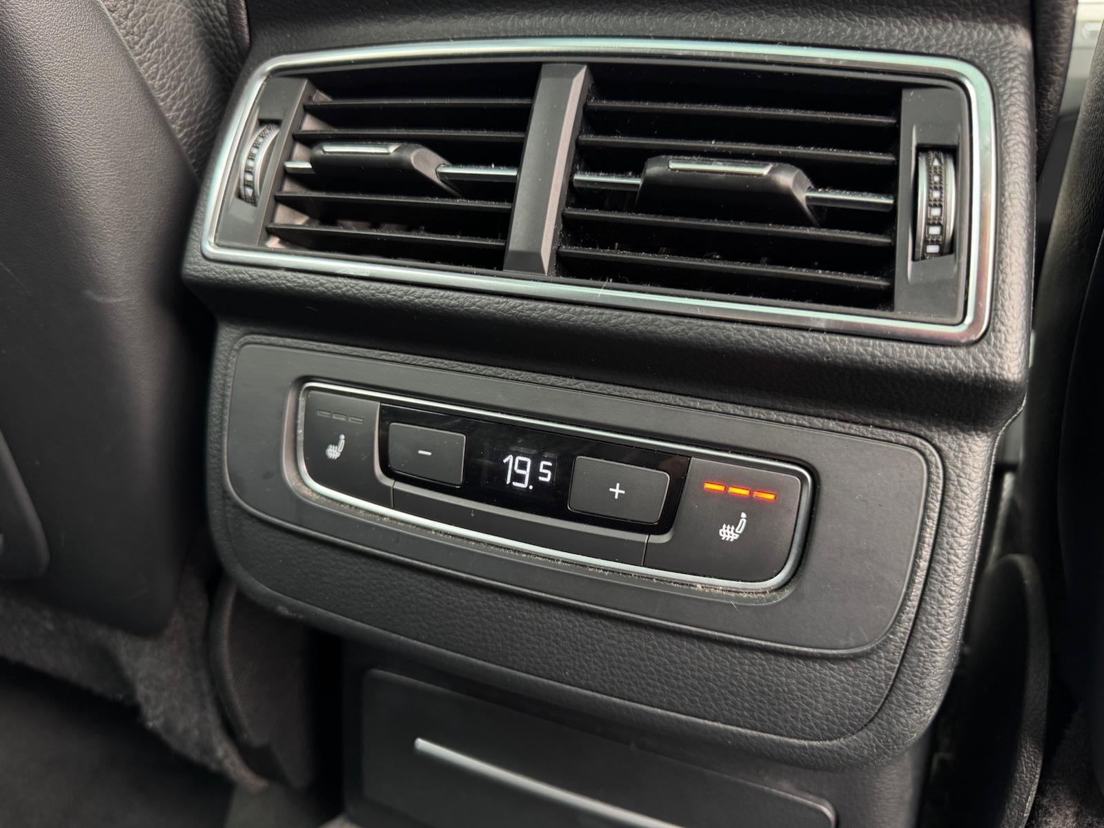 Foto van Audi Q7 E-tron