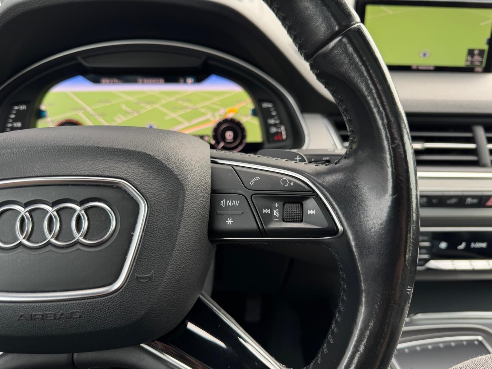 Foto van Audi Q7 E-tron