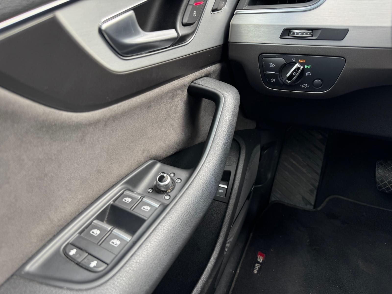Foto van Audi Q7 E-tron