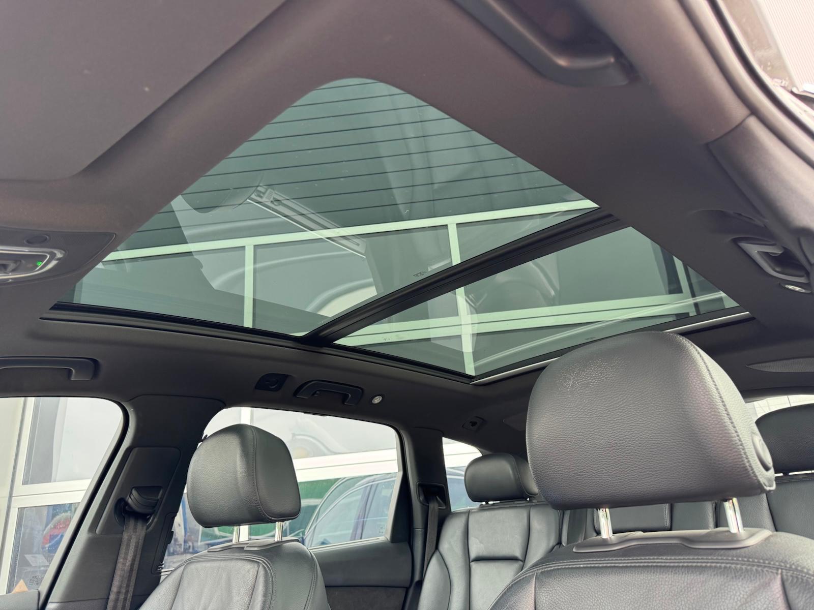 Foto van Audi Q7 E-tron