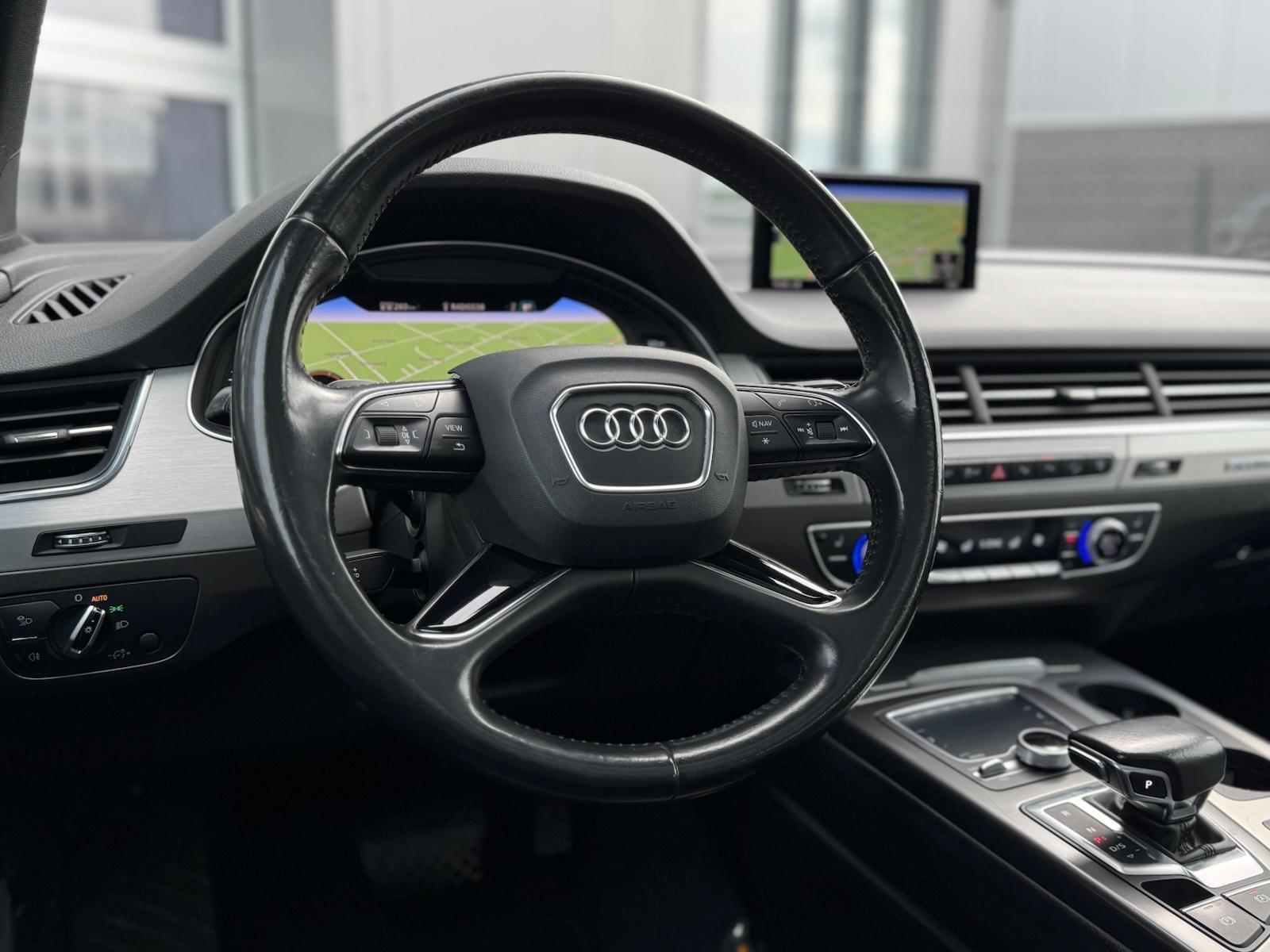 Foto van Audi Q7 E-tron