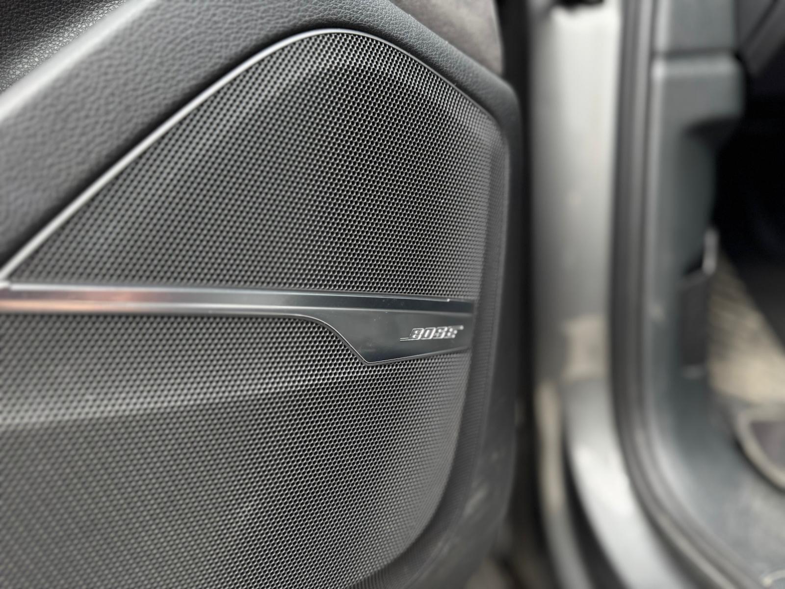 Foto van Audi Q7 E-tron