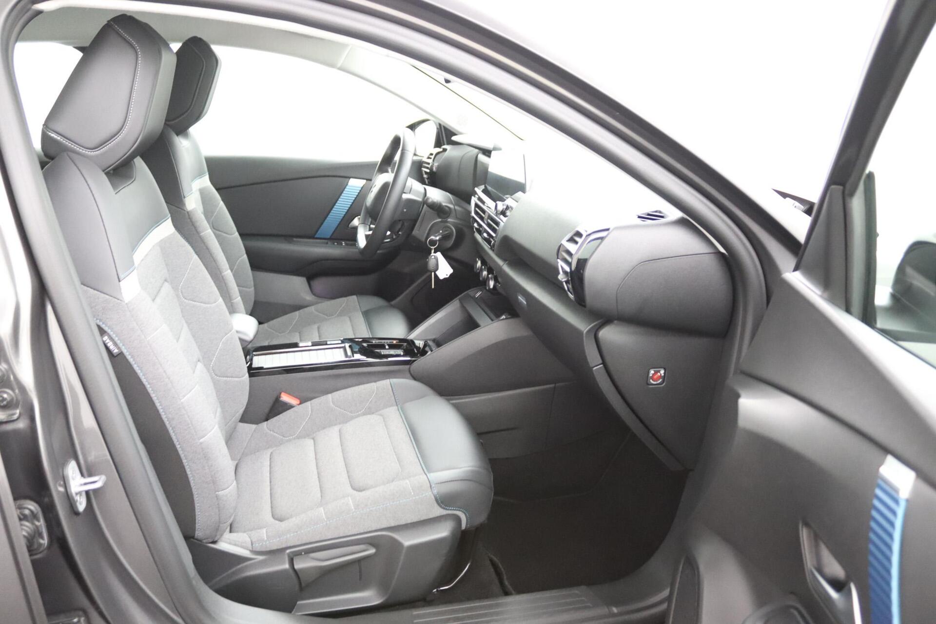 Foto van Citroen E-c4