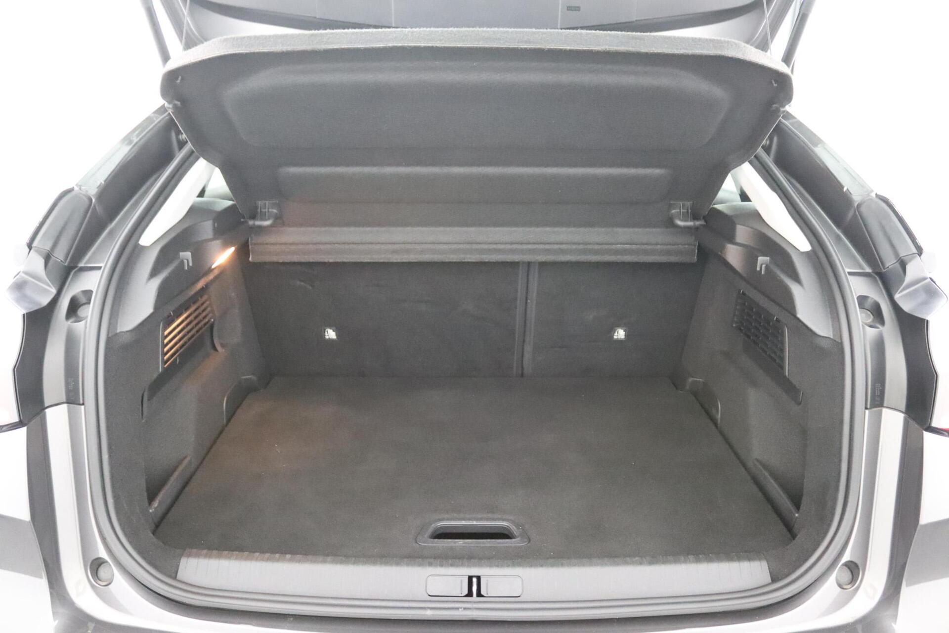 Foto van Citroen E-c4