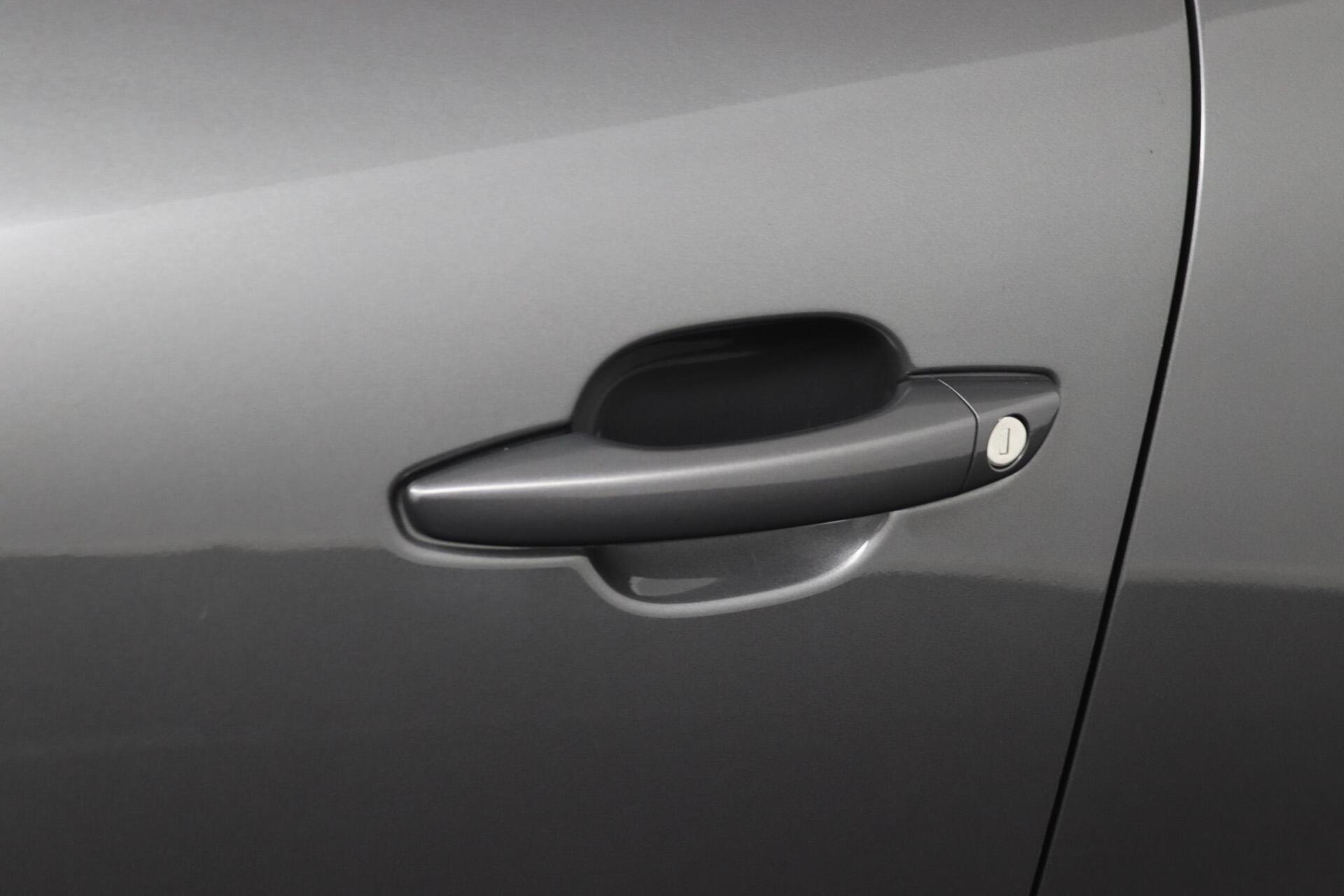 Foto van Citroen E-c4