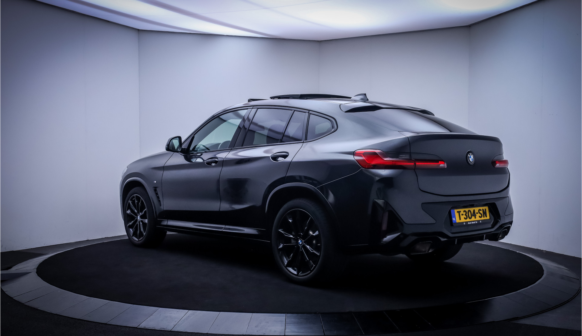 Foto van BMW X4 Xdrive20i