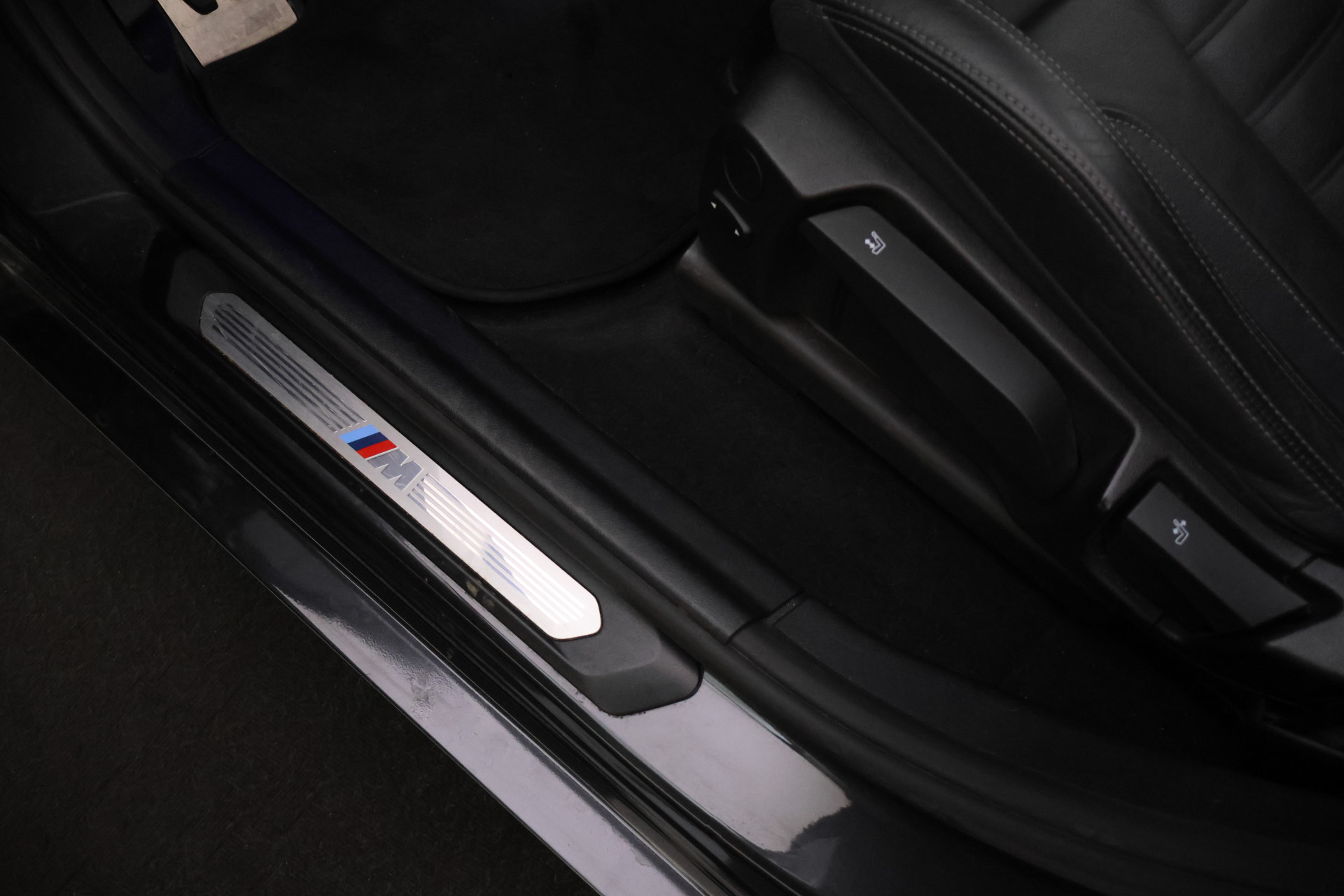 Foto van BMW X4 Xdrive20i