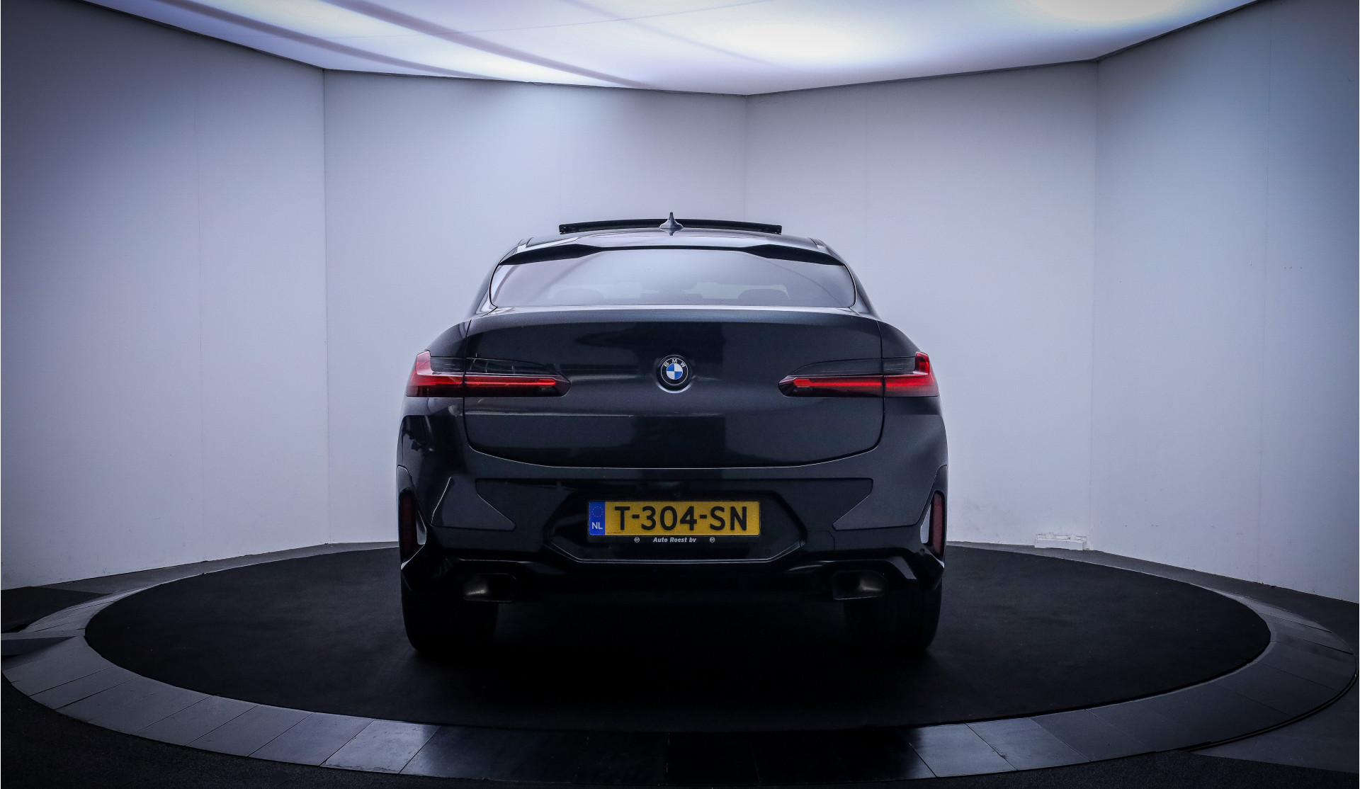 Foto van BMW X4 Xdrive20i