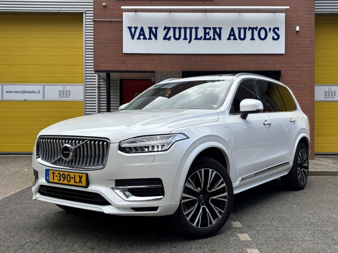 Volvo Xc90 2.0 T8 455pk Bright Long Range Panorama Trekhaak 2022 - voorkant