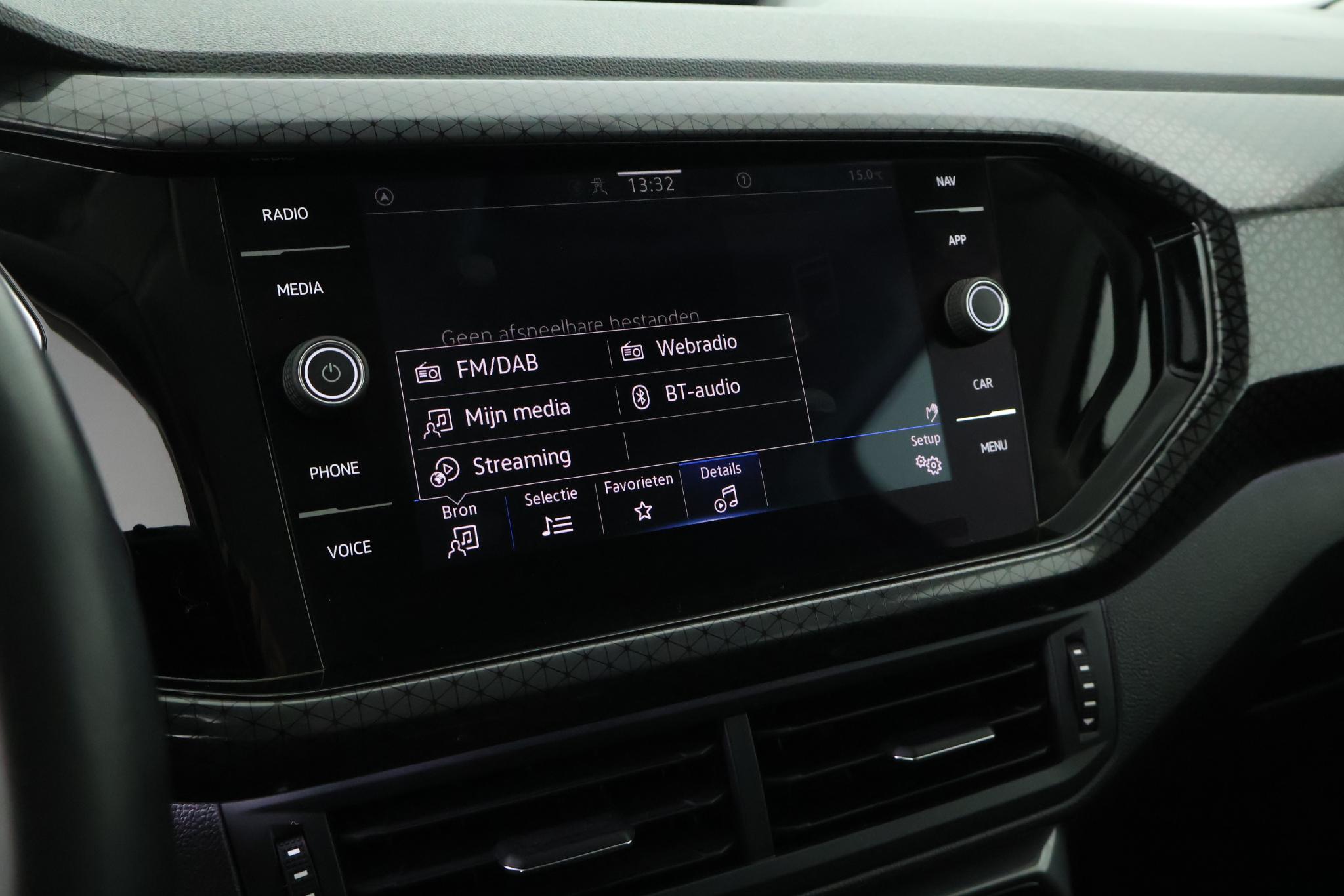 Foto van Volkswagen T-cross