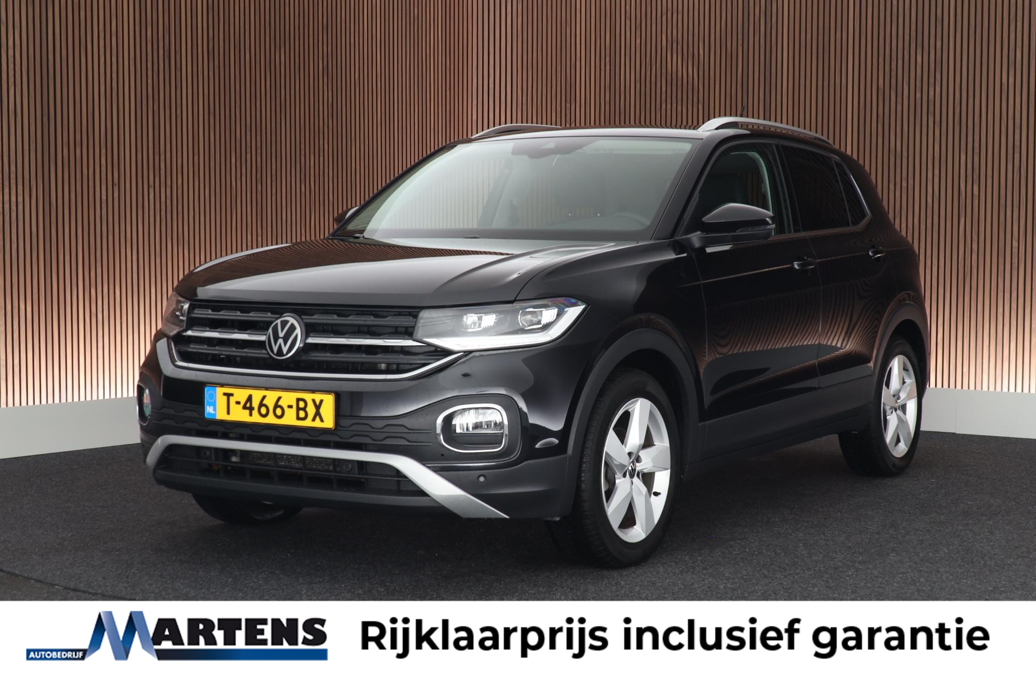 Volkswagen T-cross 1.0 TSI 110pk DSG Style Trekhaak Camera Stoelverwarming Led Carplay 2022 - voorkant