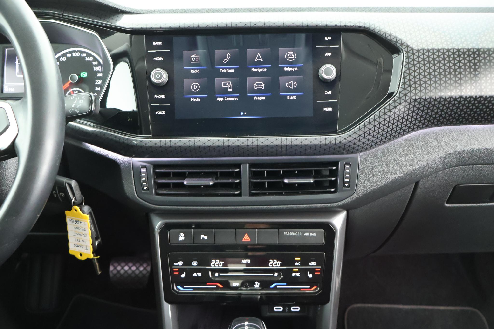 Foto van Volkswagen T-cross