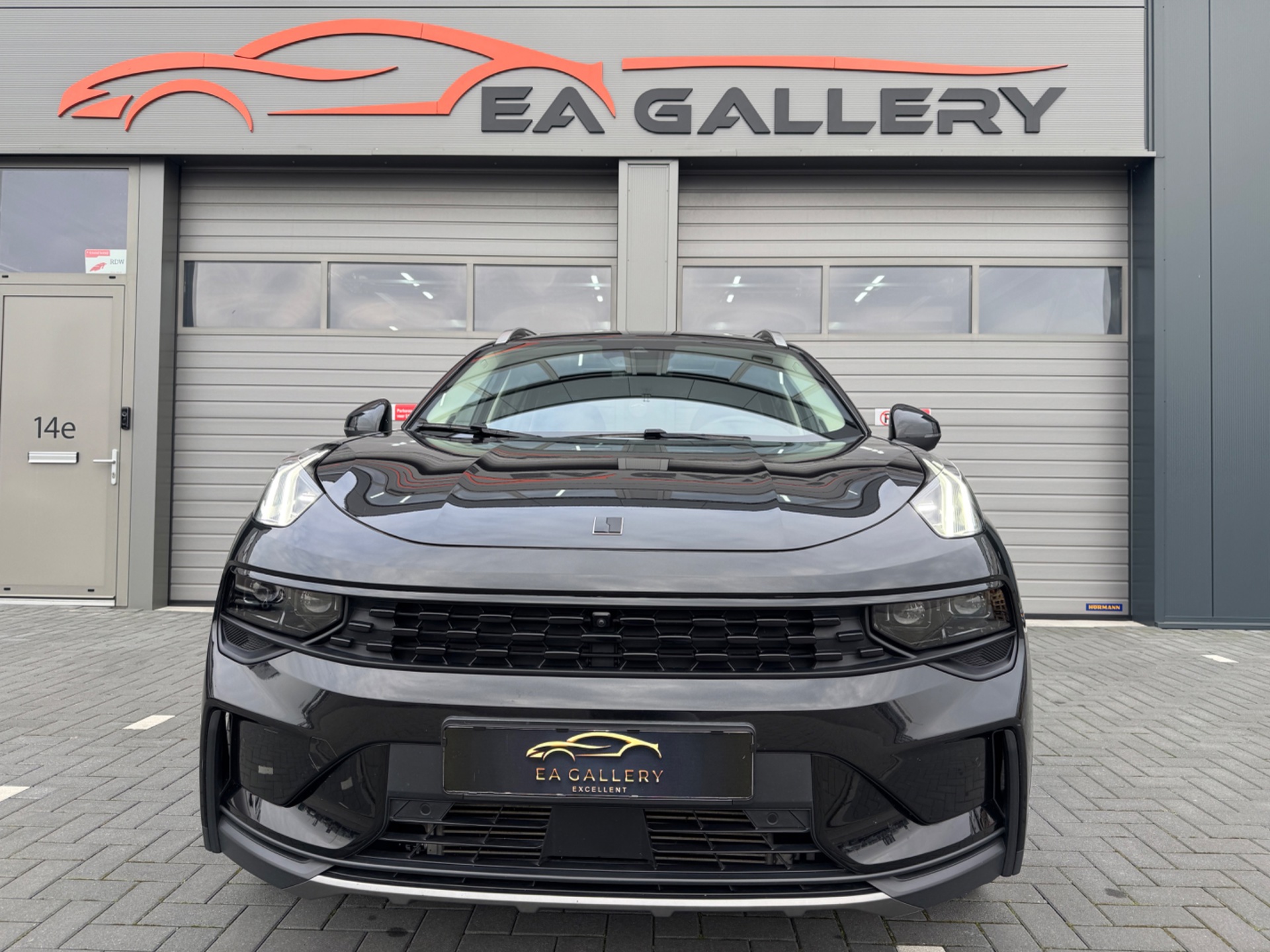 Foto van Lynk&co LYNK & Co 01