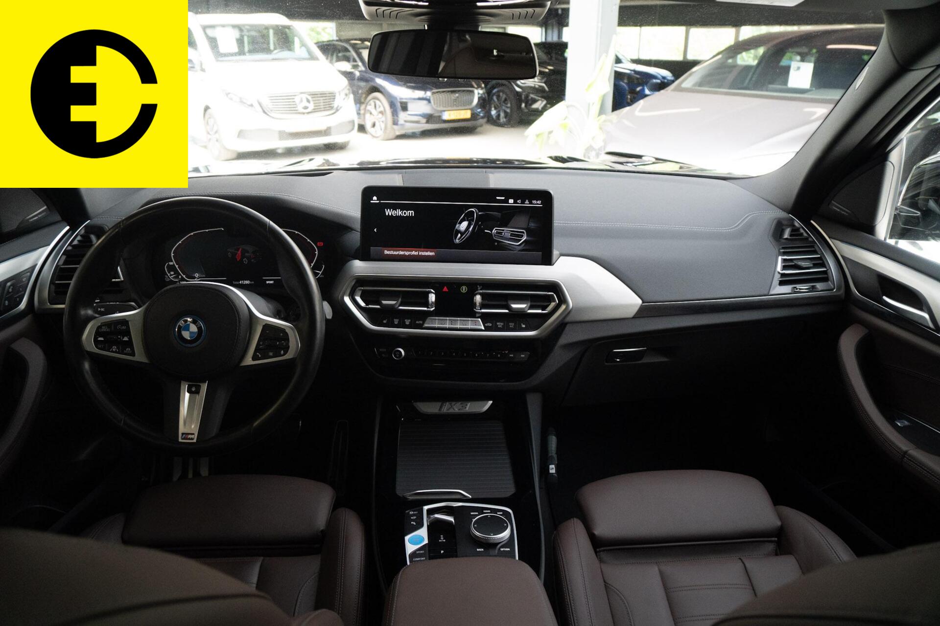Foto van BMW Ix3