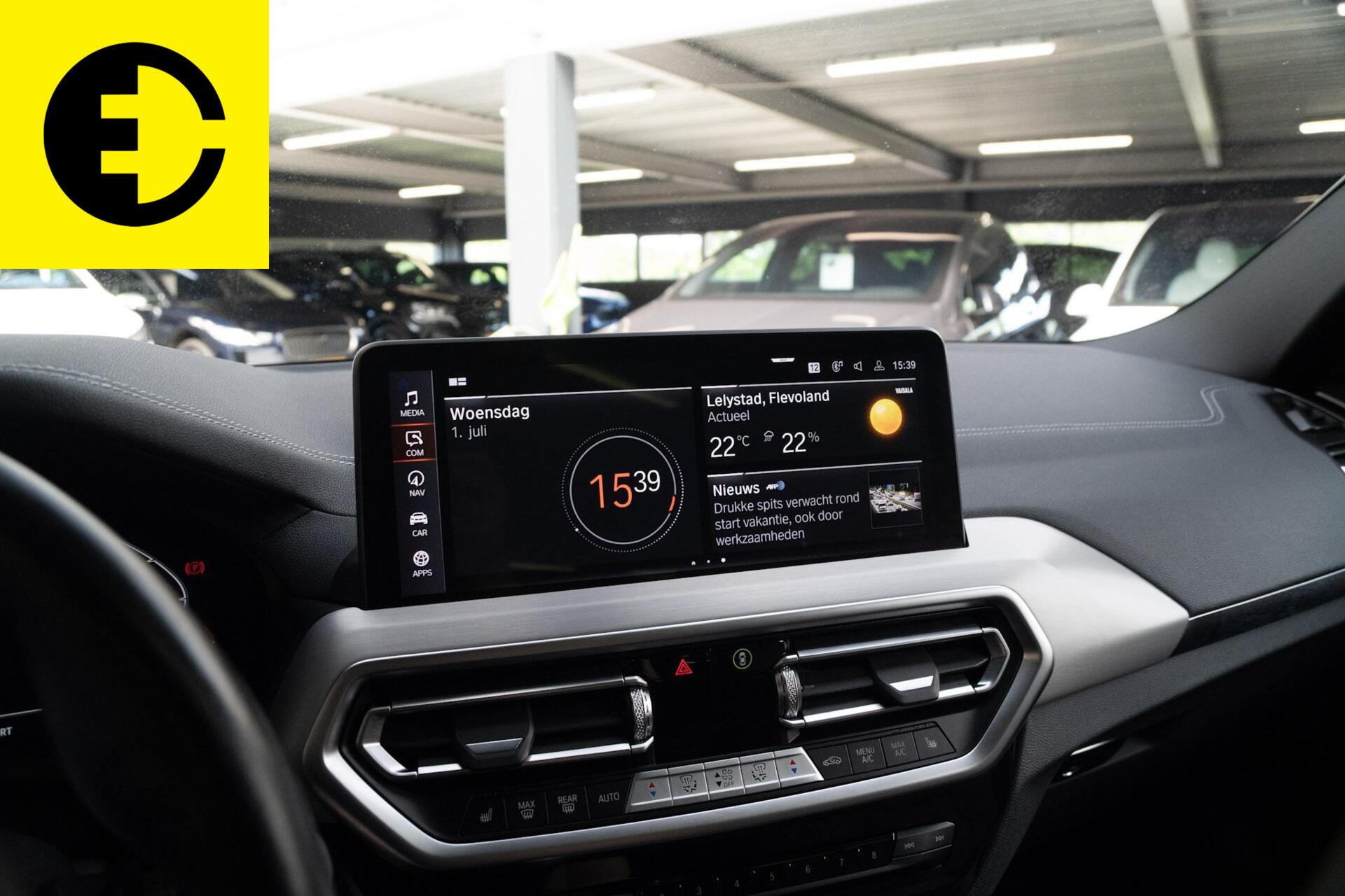 Foto van BMW Ix3