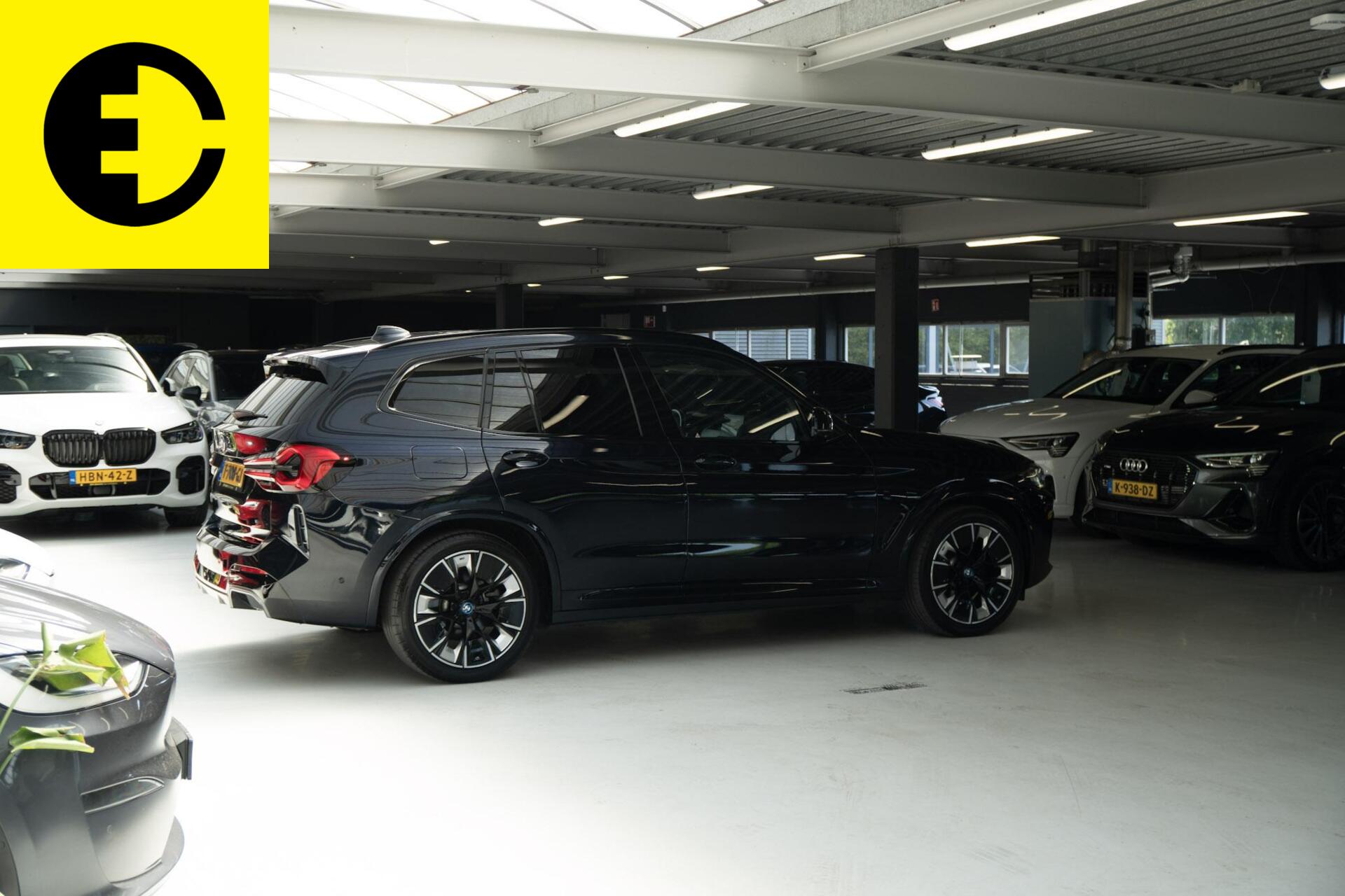 Foto van BMW Ix3