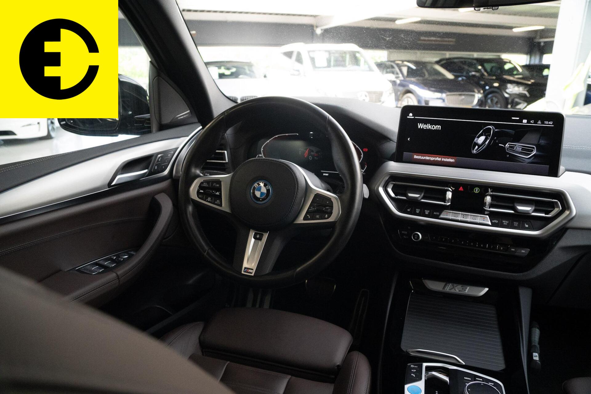 Foto van BMW Ix3