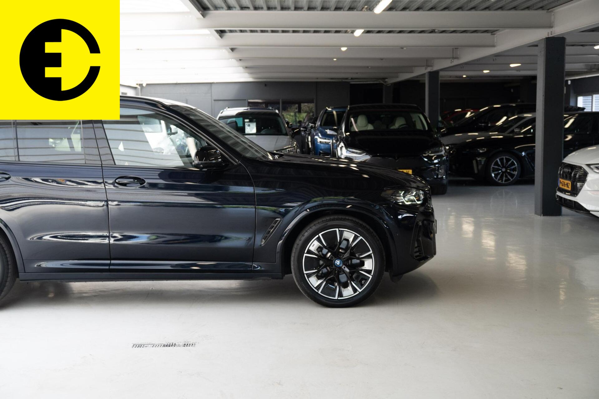 Foto van BMW Ix3