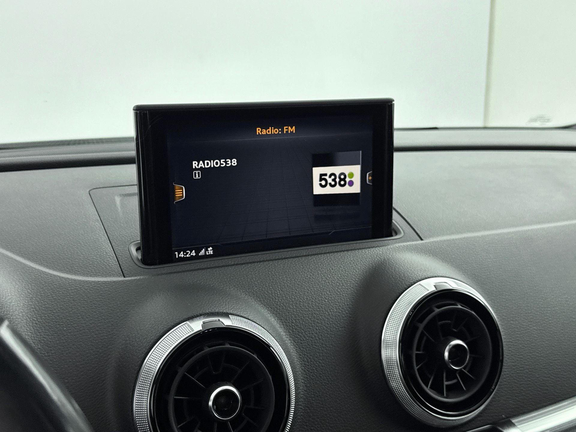 Foto van Audi A3 Sportback E-tron