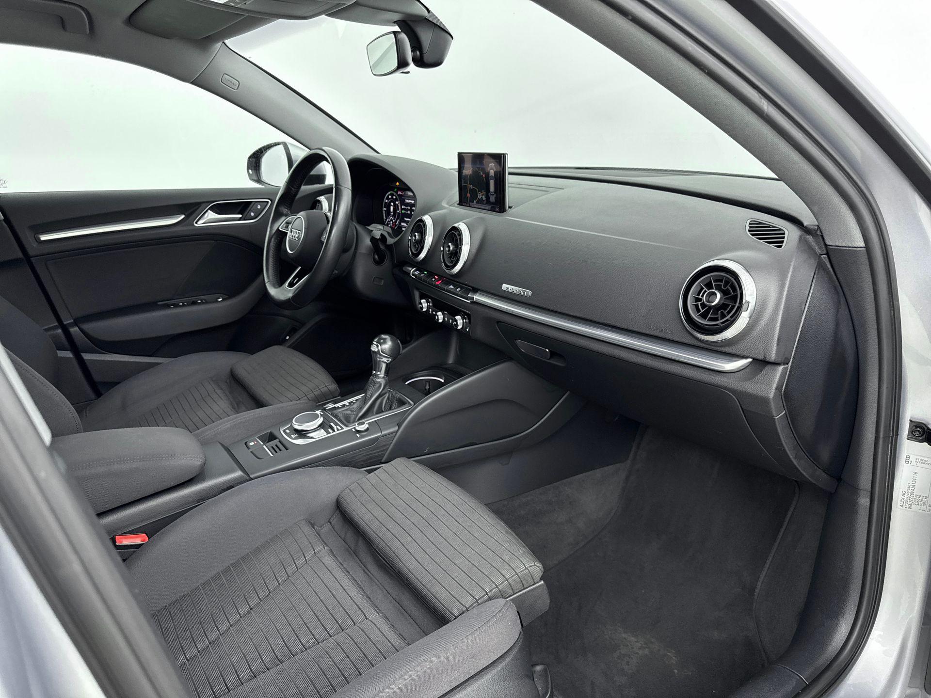 Foto van Audi A3 Sportback E-tron