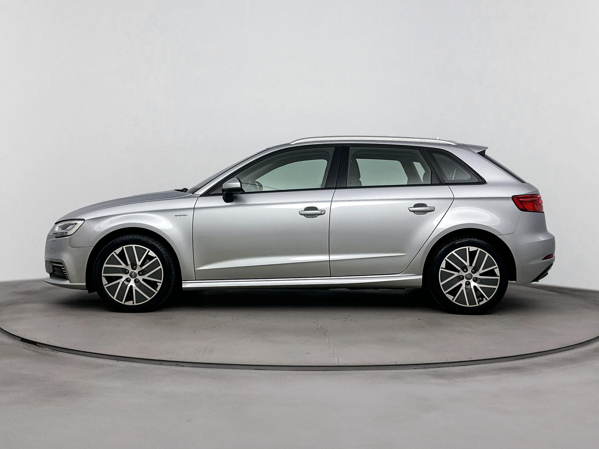 Foto van Audi A3 Sportback E-tron