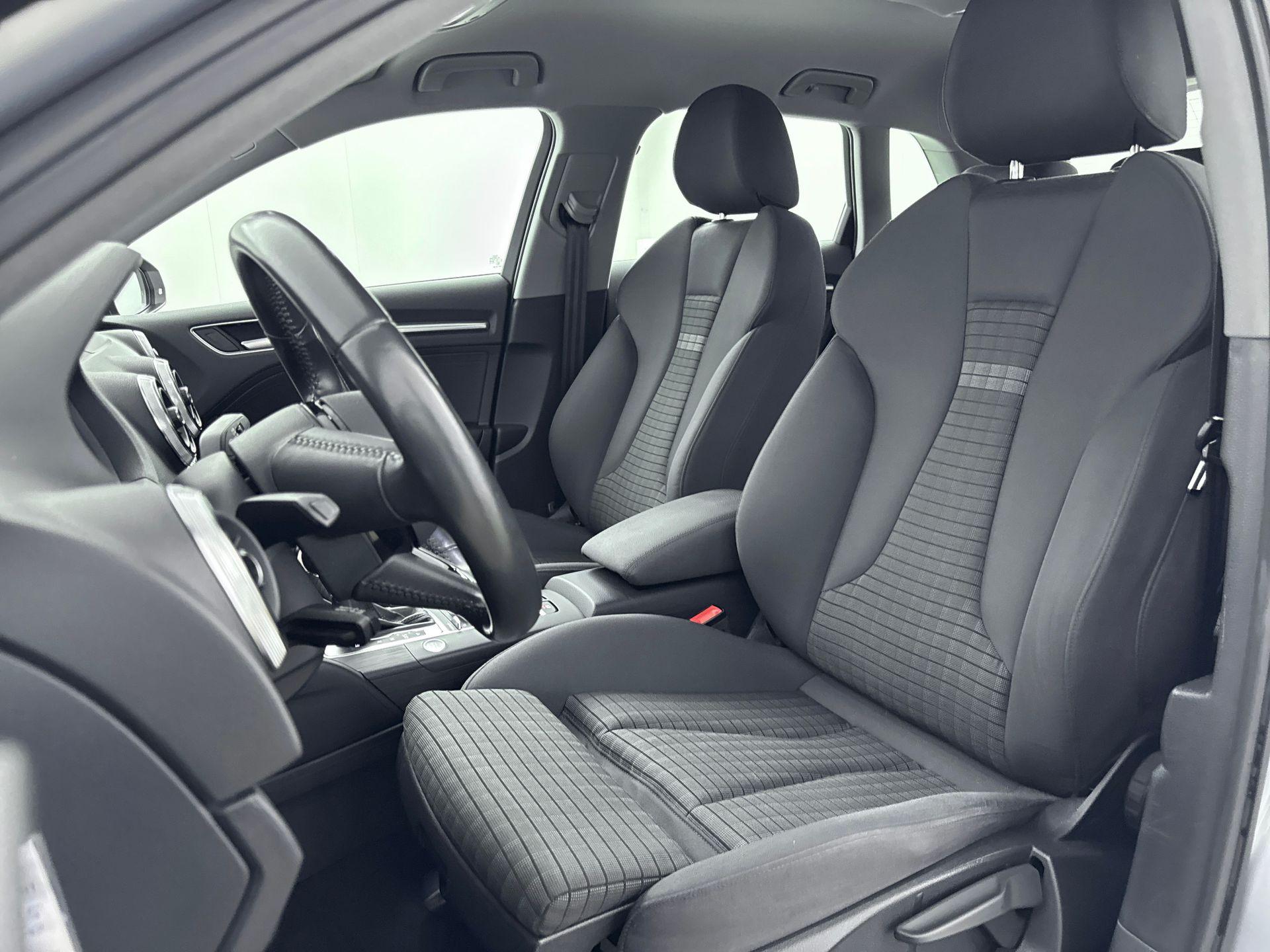 Foto van Audi A3 Sportback E-tron
