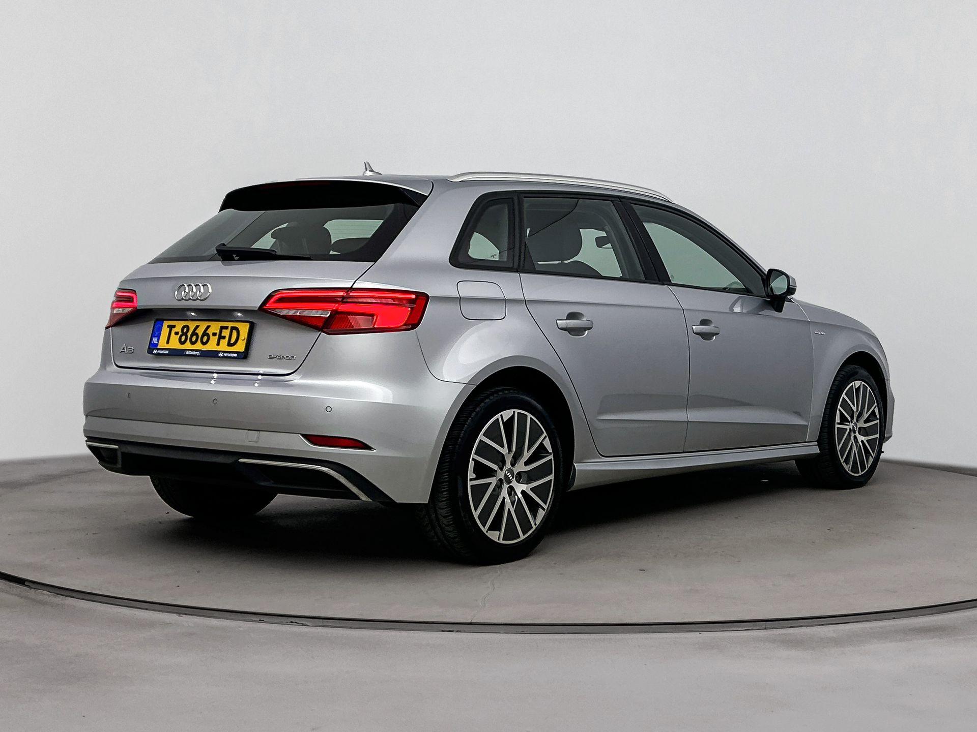 Foto van Audi A3 Sportback E-tron
